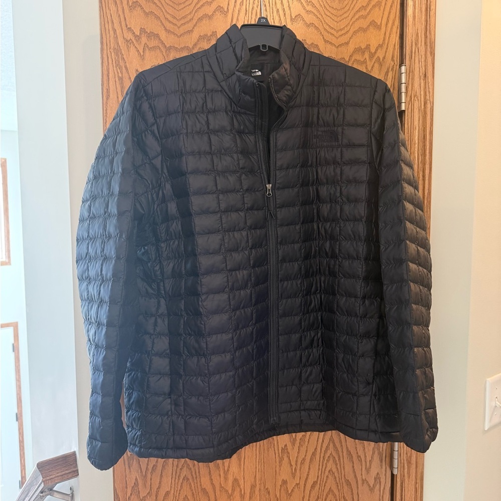 The North Face thermoball eco Black Quilted Puffer Jacket - Full Zip